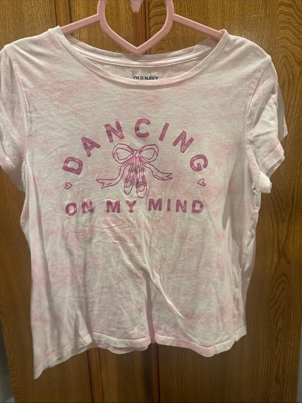 Old Navy Pink Graphic 'Dancing On My Mind' Short Sleeve Tee